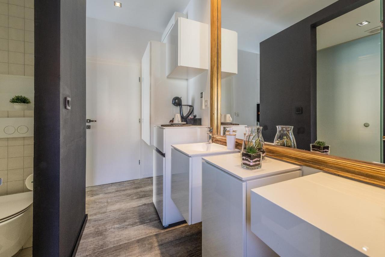 Central Rooms In Old Town By Belmont Realty Zadar Eksteriør bilde