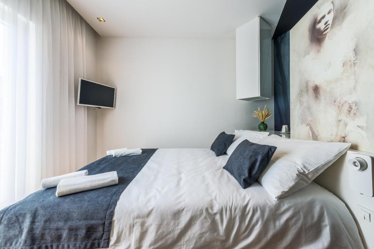 Central Rooms In Old Town By Belmont Realty Zadar Eksteriør bilde