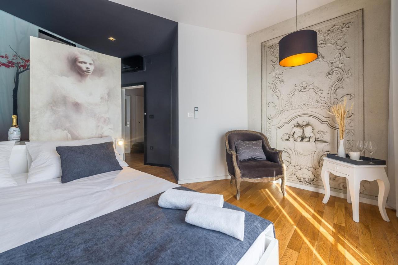 Central Rooms In Old Town By Belmont Realty Zadar Eksteriør bilde