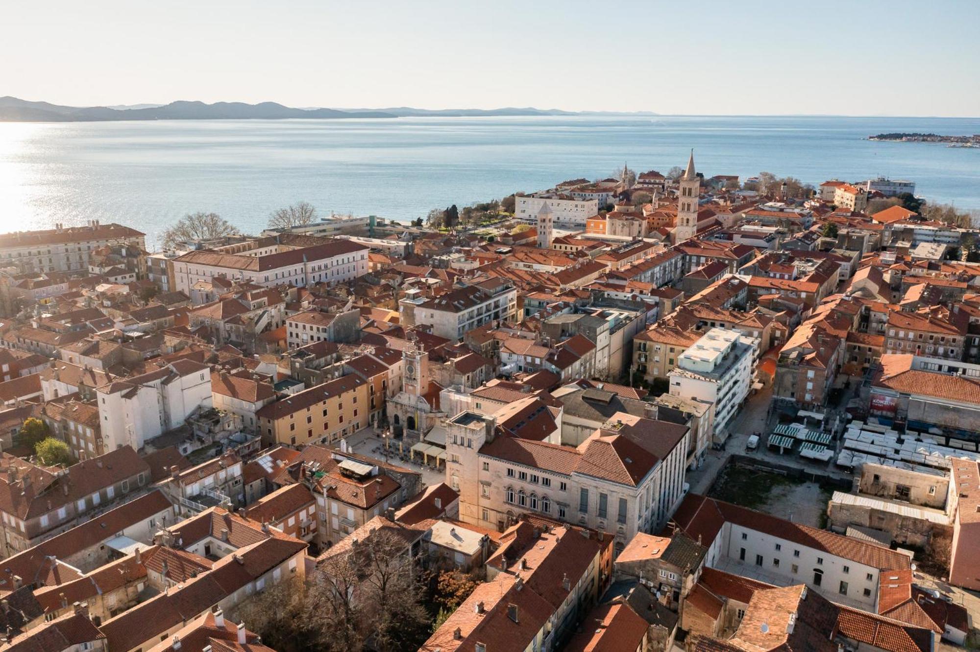 Central Rooms In Old Town By Belmont Realty Zadar Eksteriør bilde